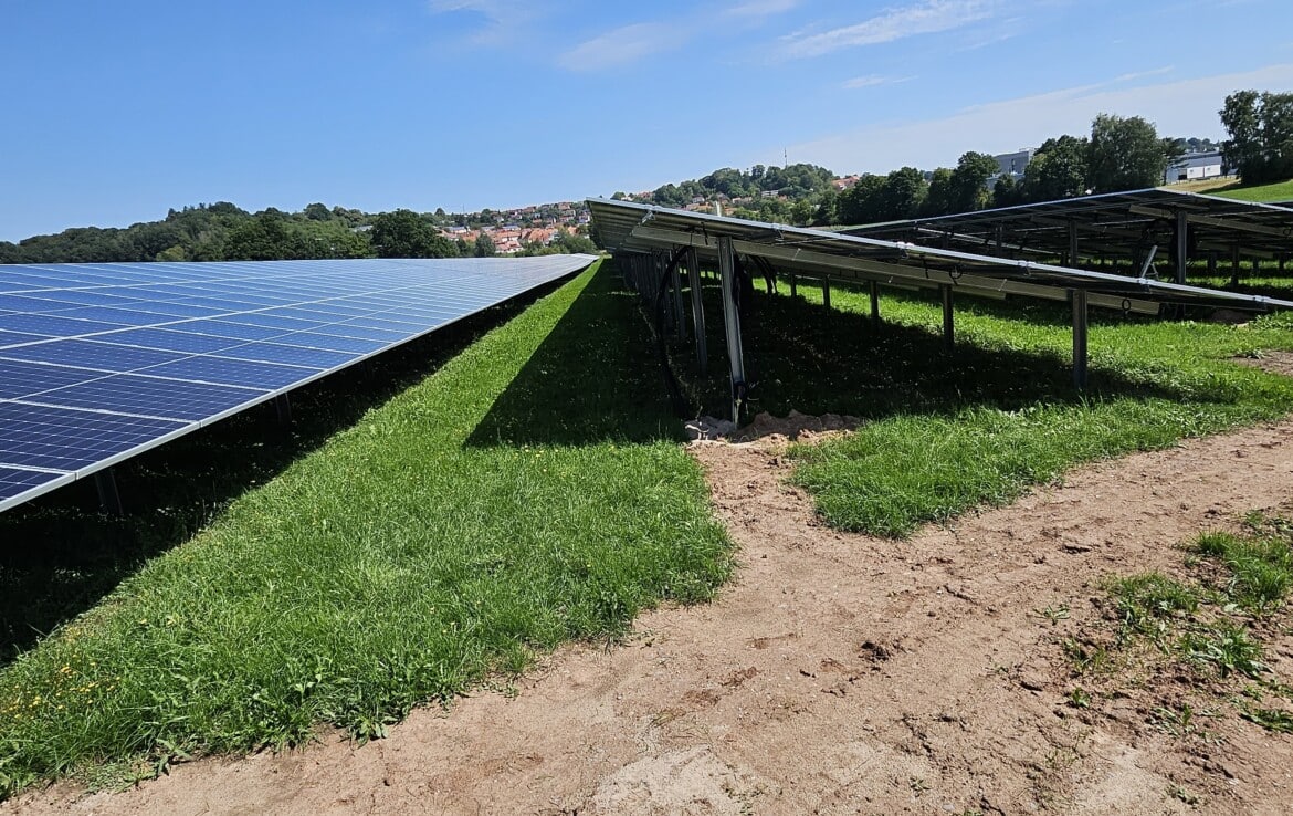 Solarpark Feuchtwangen - Photovoltaik Anlage Bayern - 4 MW Das Solar Direkt Investment