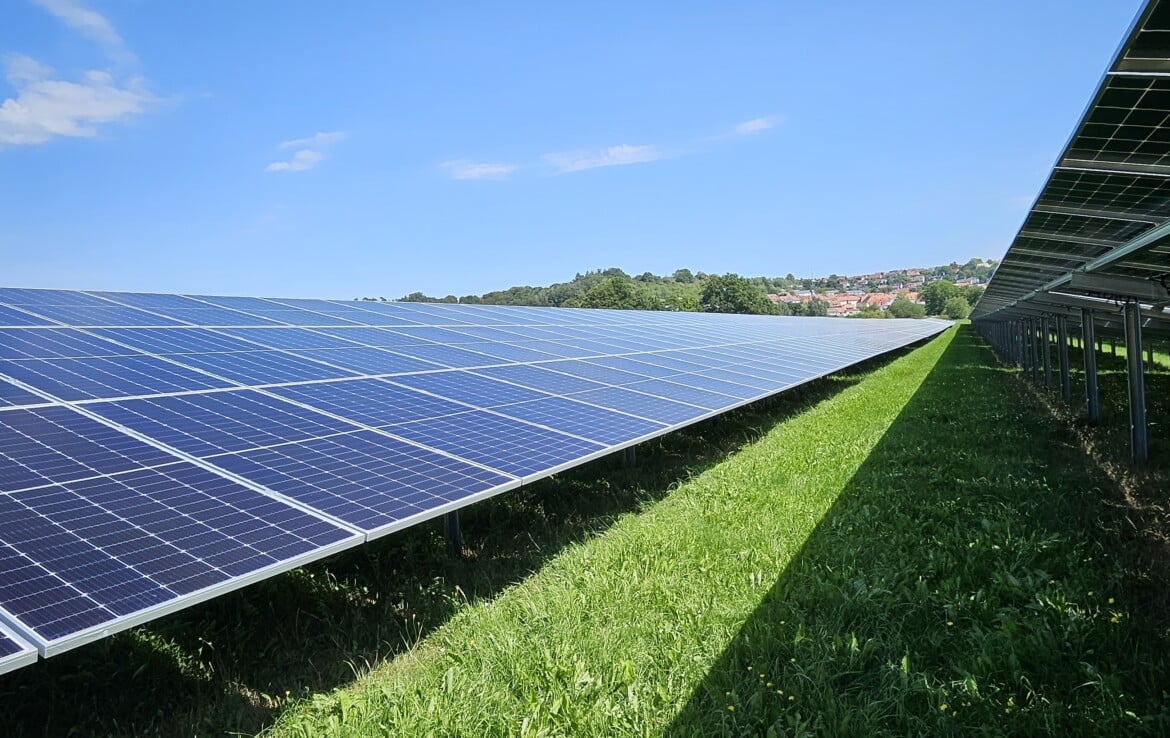 Solarpark Feuchtwangen - Photovoltaik Anlage Bayern - 4 MW Das Solar Direkt Investment