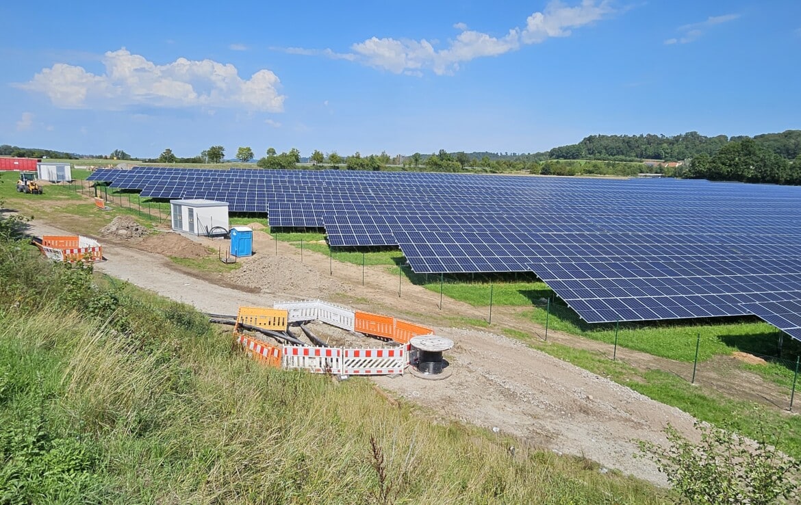 Solarpark Feuchtwangen - Photovoltaik Anlage Bayern - 4 MW Das Solar Direkt Investment